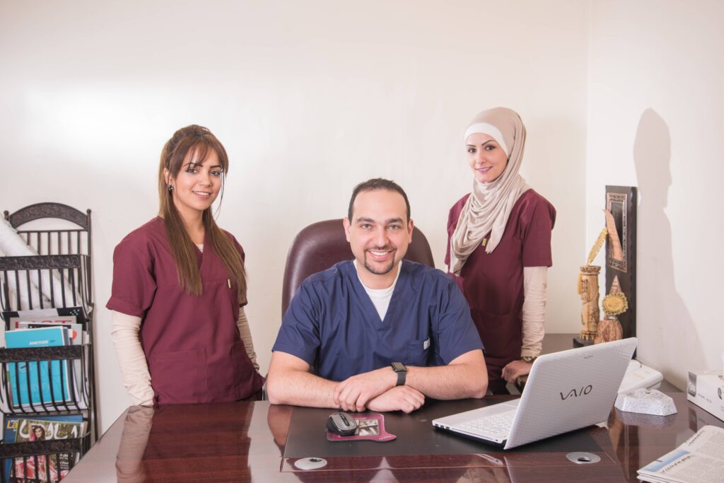 لماذا تحول المرضى إلى عيادتنا Webp.net compress image 4 1
