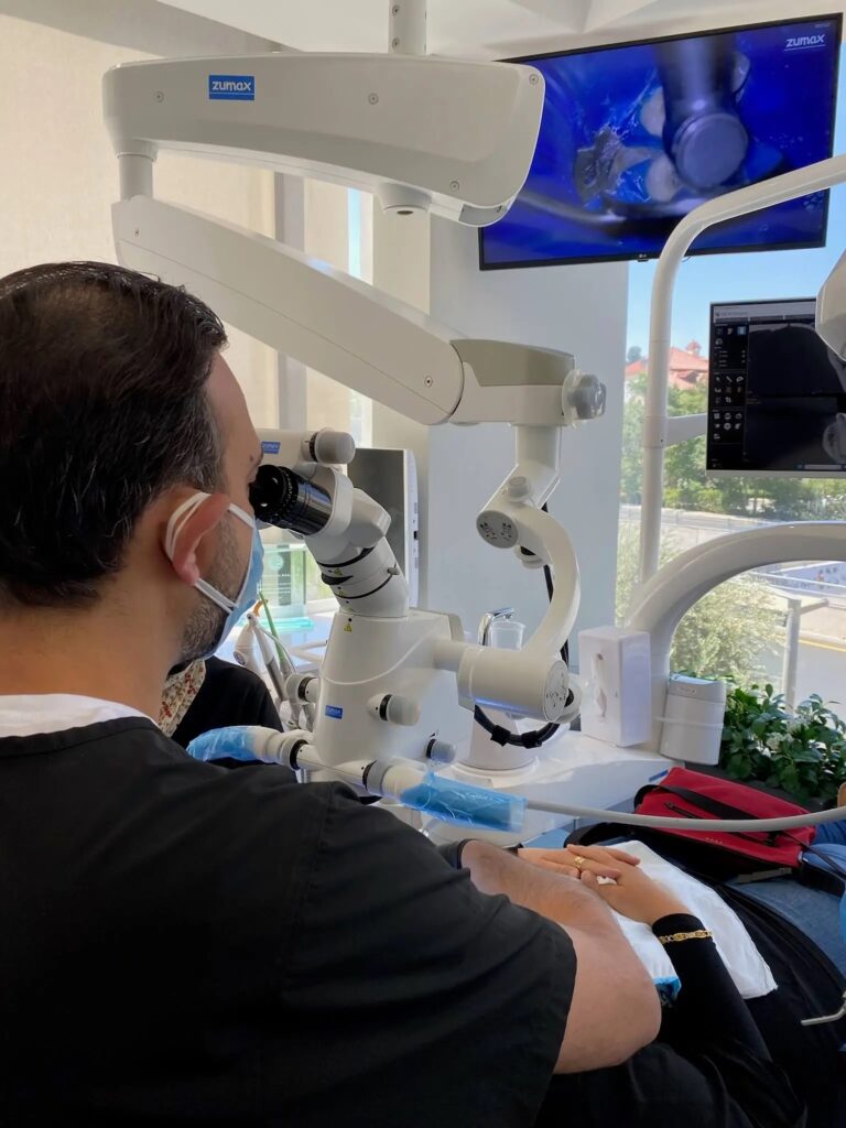 Endodontic microscope used at Dental Roots Clinic
